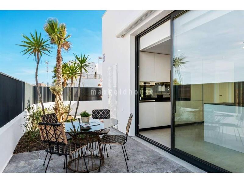 3 Cuarto Villa en venta