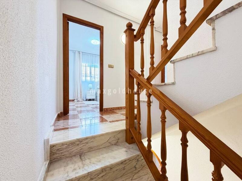 2 Cuarto Dúplex en venta
