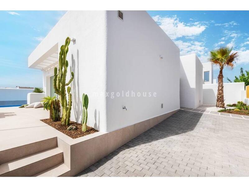 3 Cuarto Villa en venta