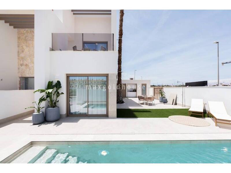 3 bedroom Duplex for sale