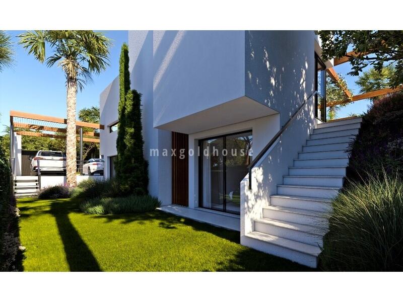 4 slaapkamer Villa Te koop