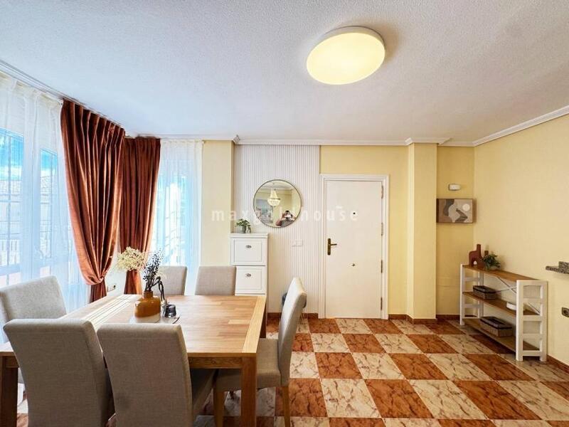 2 bedroom Duplex for sale