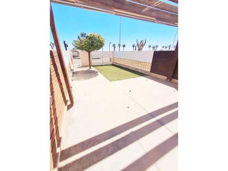 3 bedroom Townhouse for sale