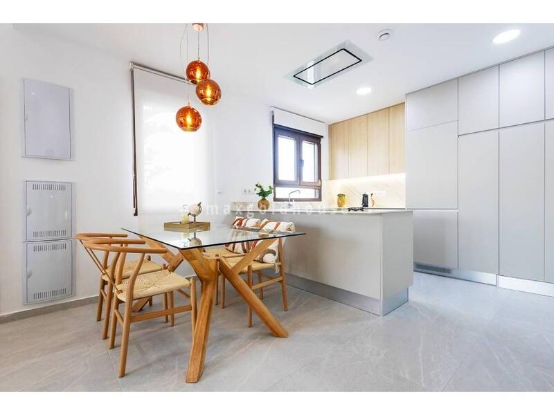 2 bedroom Villa for sale in Los Montesinos, Alicante
