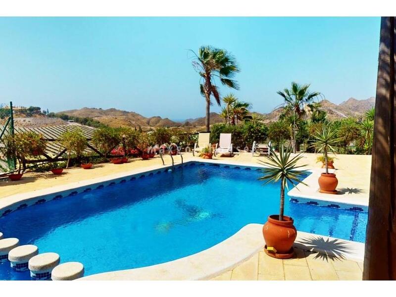 5 Cuarto Villa en venta