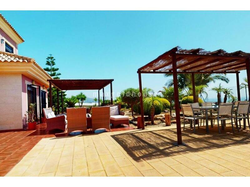 5 Cuarto Villa en venta