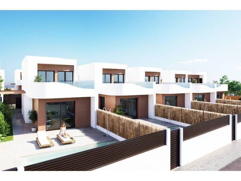3 soveværelse Villa til salg i Los Montesinos, Alicante