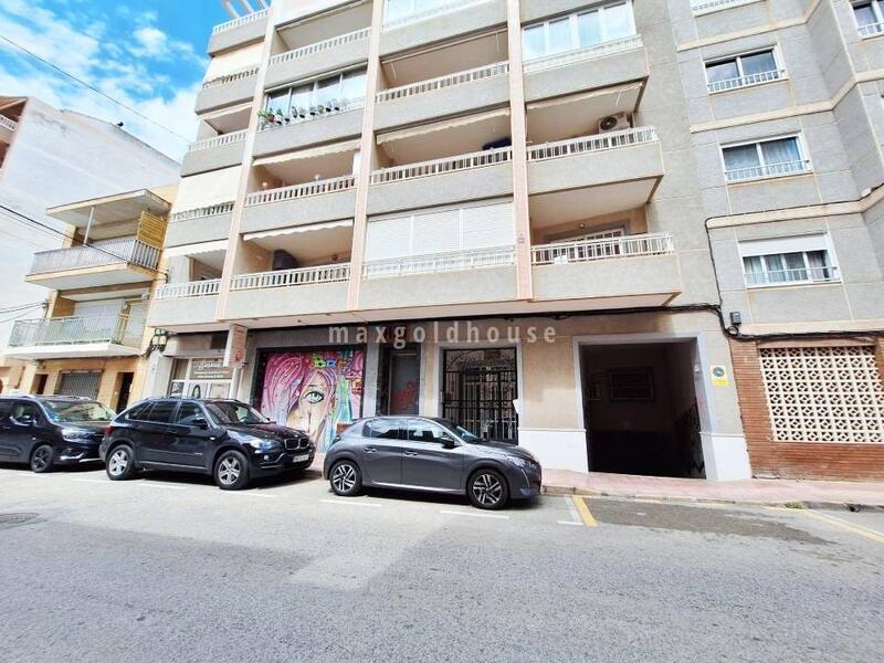 Leilighet til salgs i Torrevieja, Alicante