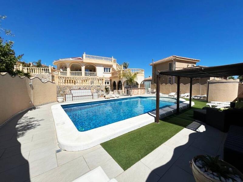 5 bedroom Villa for sale 5 bedroom Villa for sale