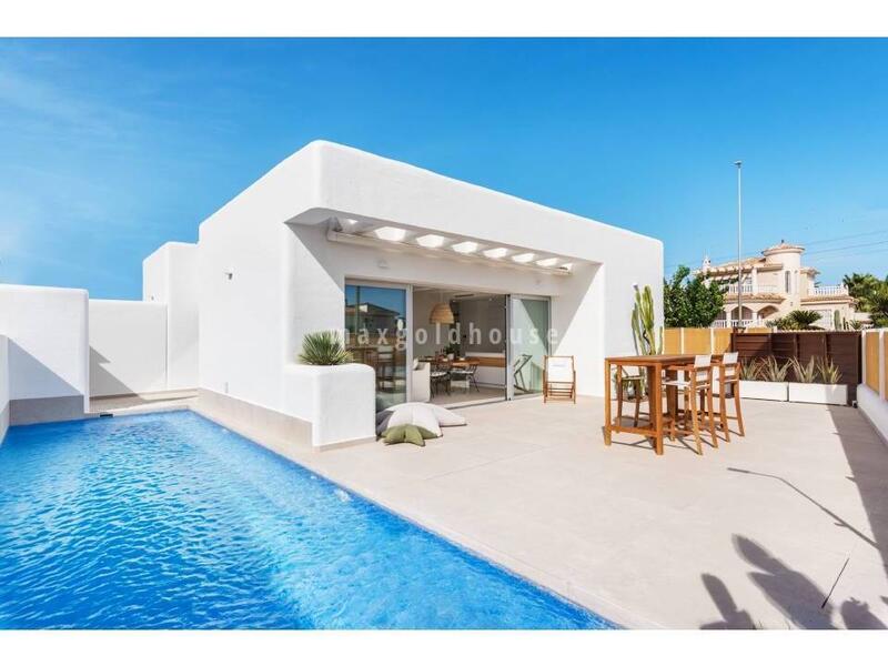 Villa Te koop in Los Alcazares, Murcia
