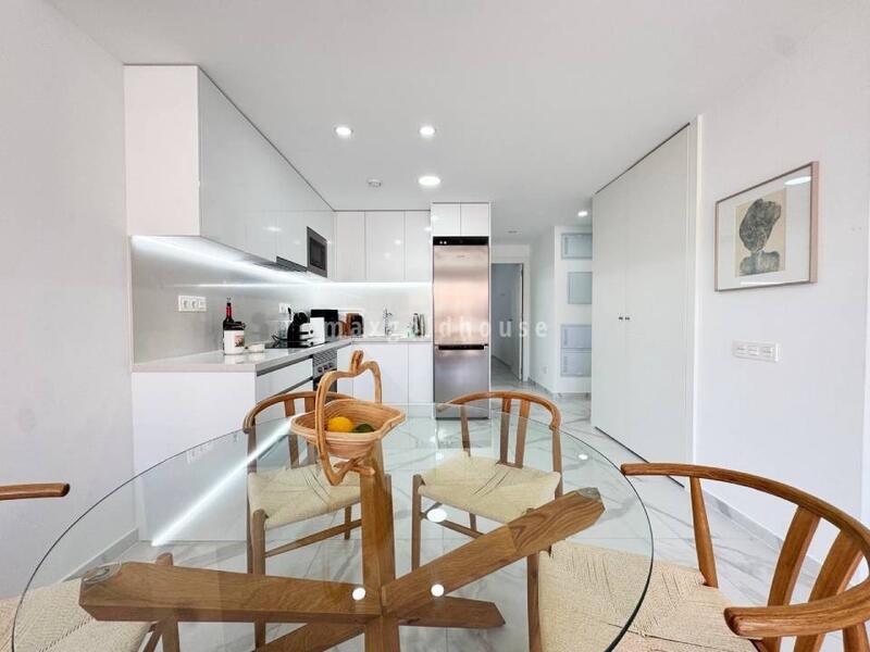 2 slaapkamer Appartement Te koop 2 slaapkamer Appartement Te koop