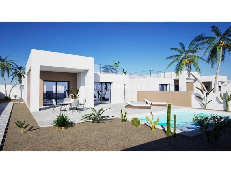 Villa for sale in La Romana, Alicante