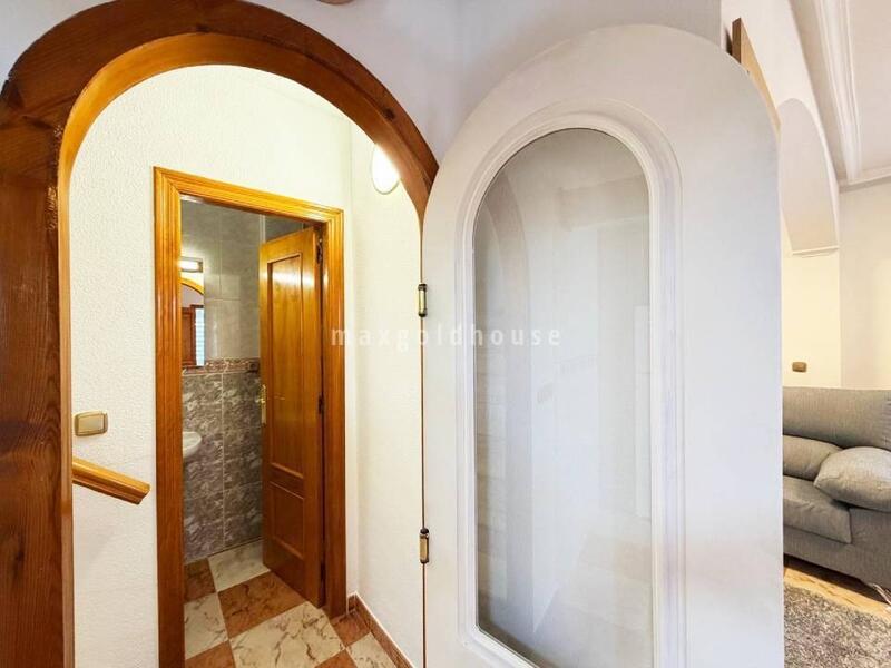 2 slaapkamer Tweezijdig Te koop 2 slaapkamer Tweezijdig Te koop