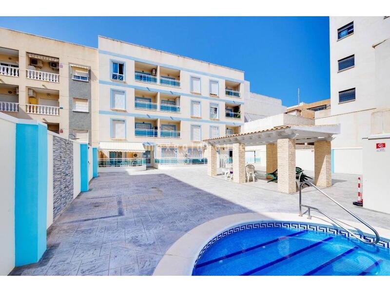 Apartamento en venta en Torrevieja, Alicante
