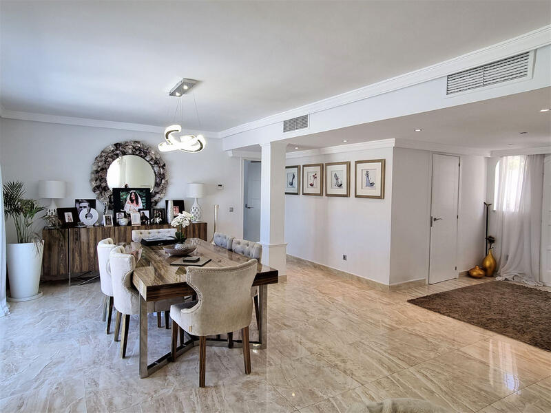 5 soverom Villa til salgs