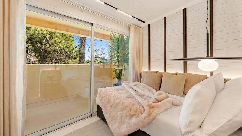 4 bedroom Apartment for sale