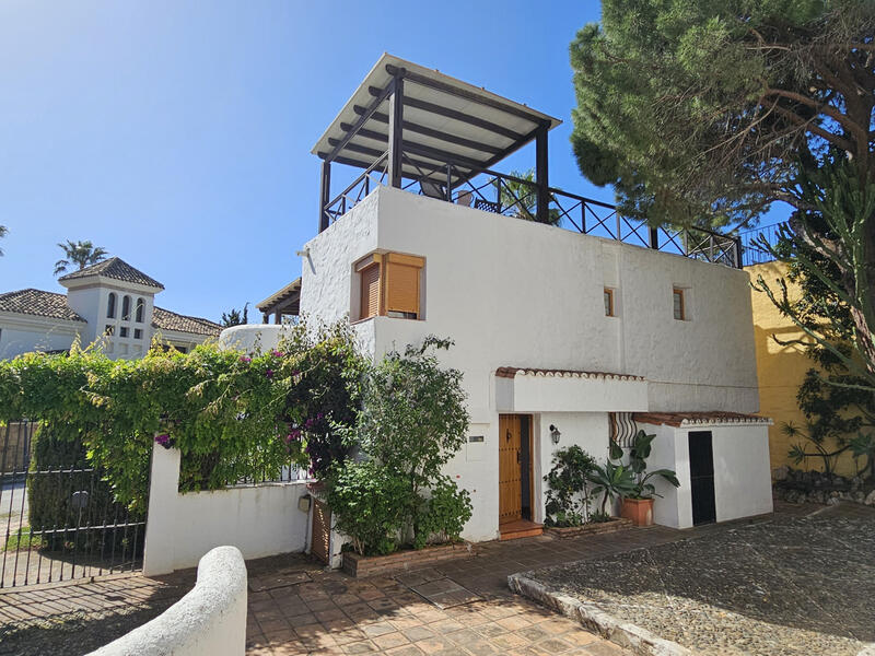 3 Cuarto Villa en venta