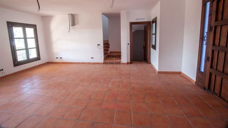 4 bedroom Villa for sale