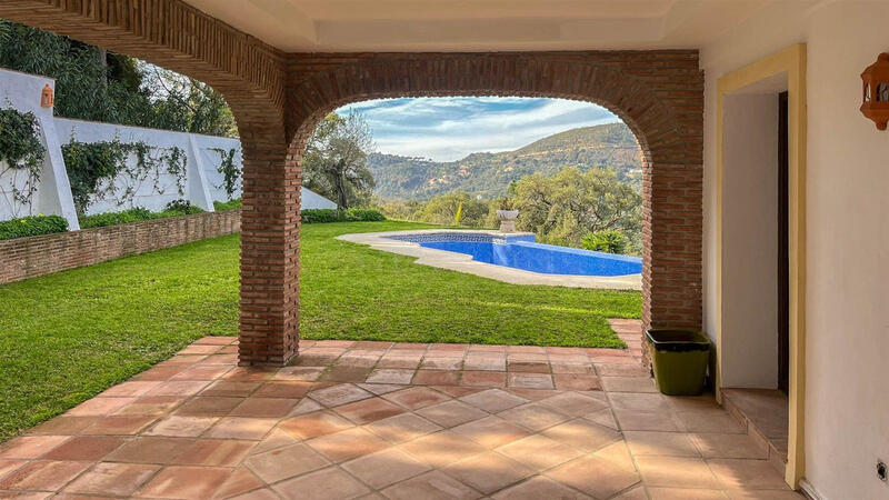 4 bedroom Villa for sale