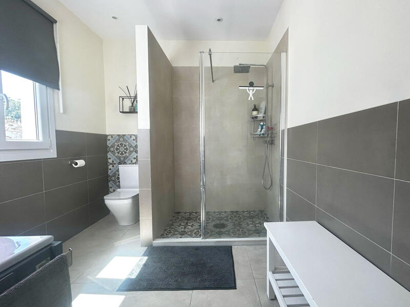 4 slaapkamer Villa Te koop
