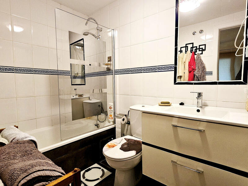 4 slaapkamer Appartement Te koop