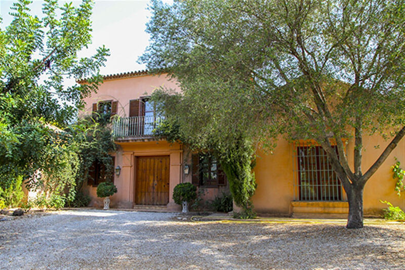 5 bedroom Villa for sale