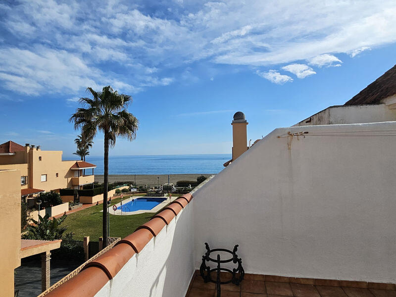 Villa till salu i Casares Playa, Málaga