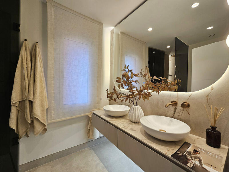 3 bedroom Apartment for sale