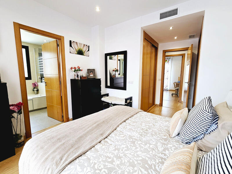 3 slaapkamer Appartement Te koop