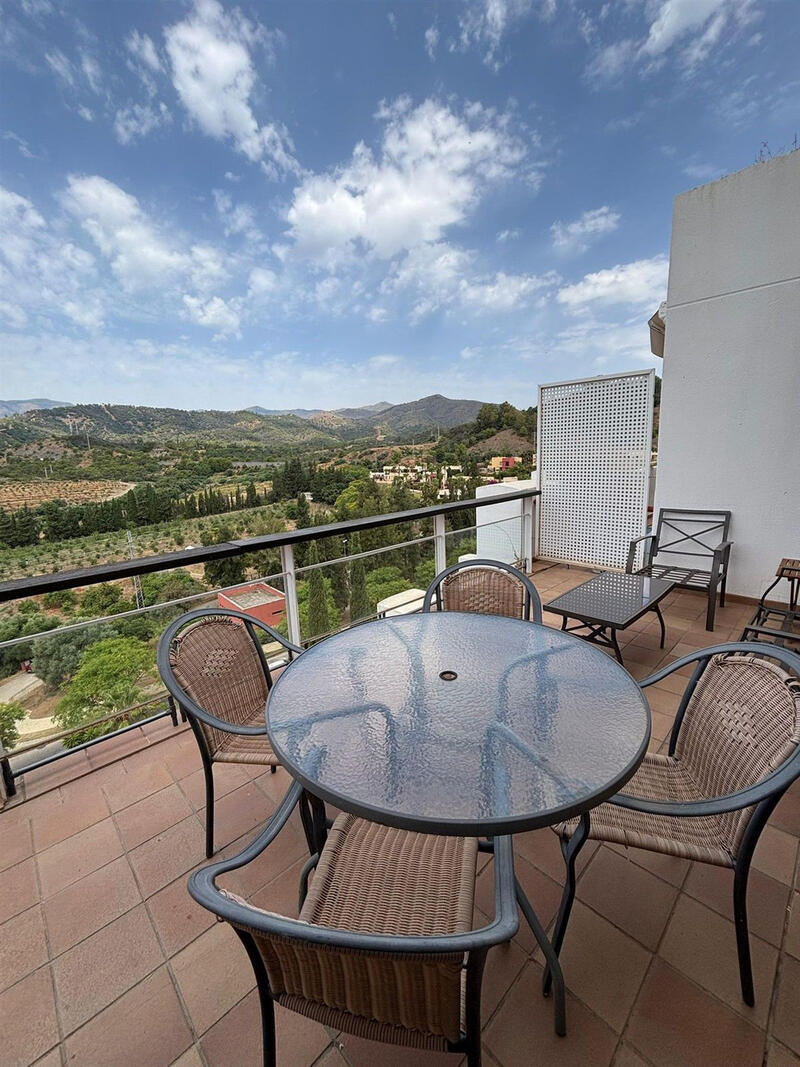 Appartement Te koop in Benahavis, Málaga