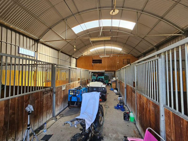 6 chambre Local Commercial à vendre