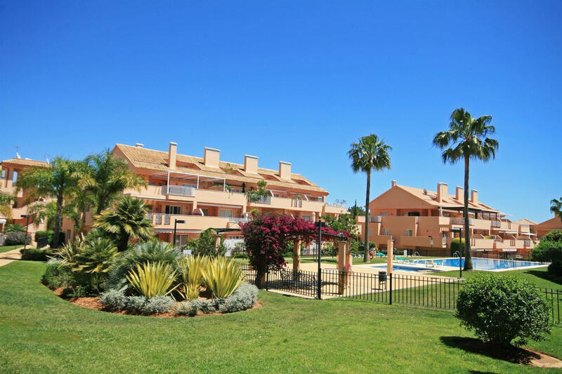 Lejlighed til salg i Elviria, Málaga