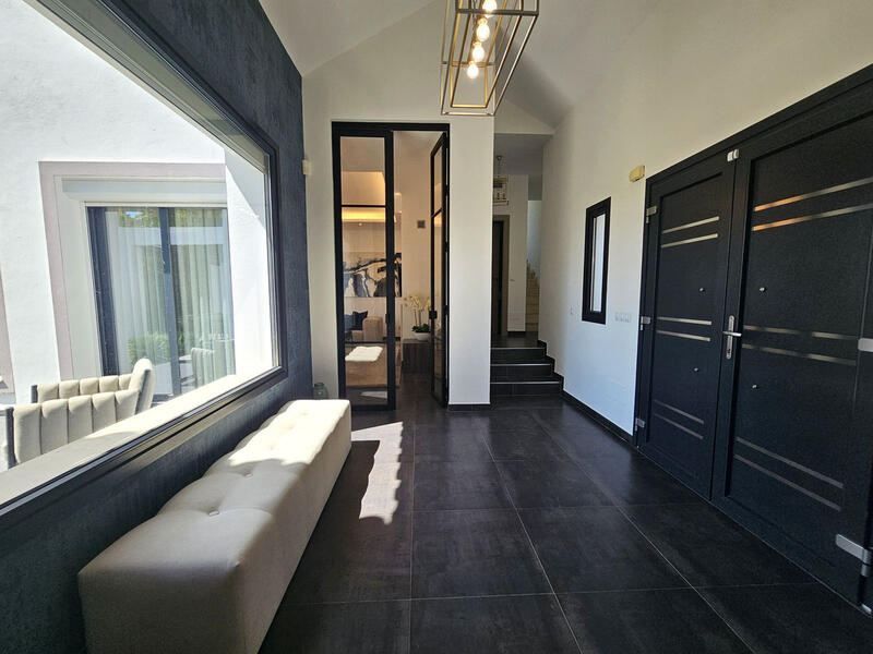 4 Schlafzimmer Villa zu verkaufen