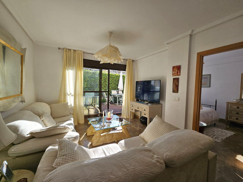 1 bedroom Apartment for sale