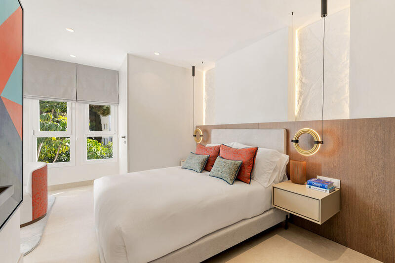 6 bedroom Apartment for sale