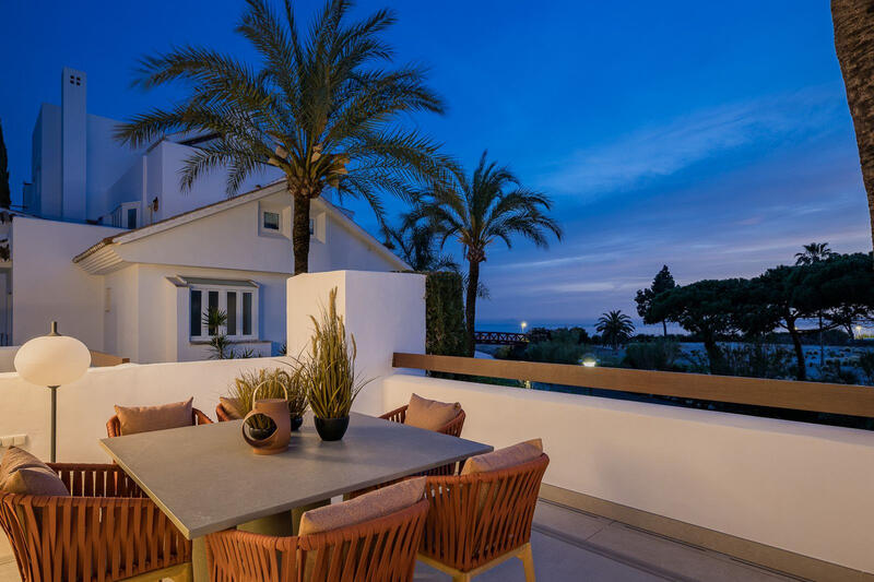 6 bedroom Apartment for sale