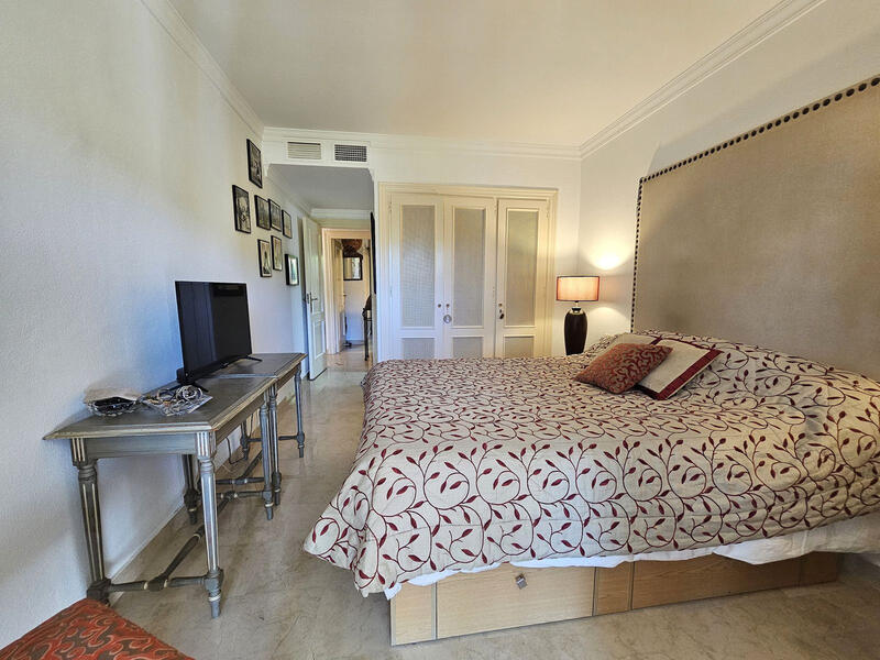 3 slaapkamer Appartement voor lange termijn huur