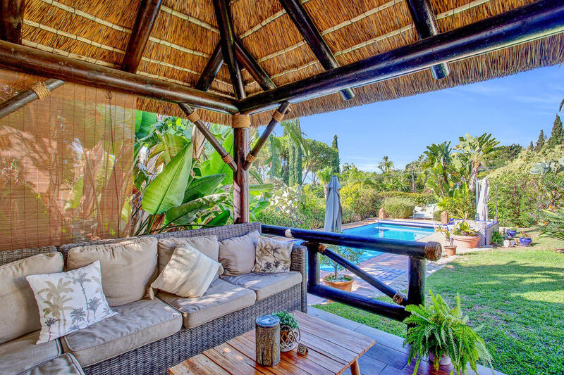 6 bedroom Villa for Long Term Rent