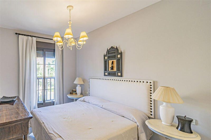 4 спальная комната квартира продается 4 спальная комната квартира продается