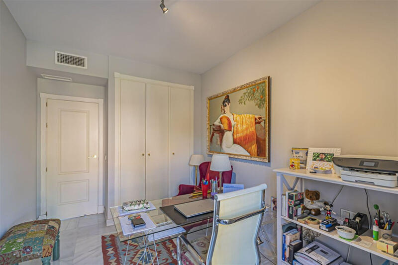 4 спальная комната квартира продается 4 спальная комната квартира продается