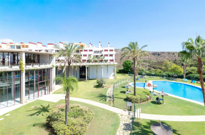 2 спальная комната квартира продается