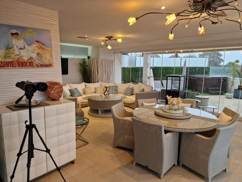 Apartamento en venta en Casares Playa, Málaga