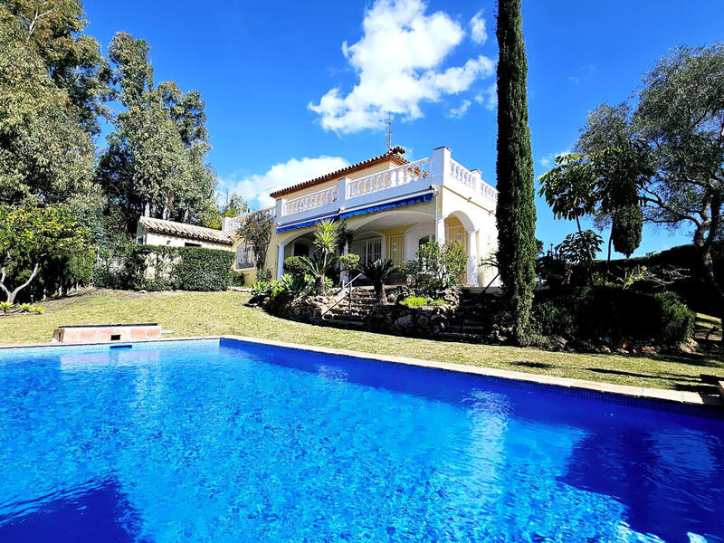 Villa à vendre dans Benahavis, Málaga