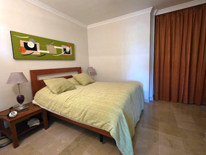 2 спальная комната квартира продается