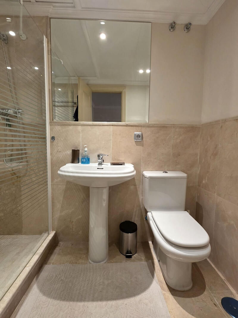 2 спальная комната квартира продается