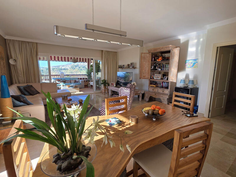 2 спальная комната квартира продается