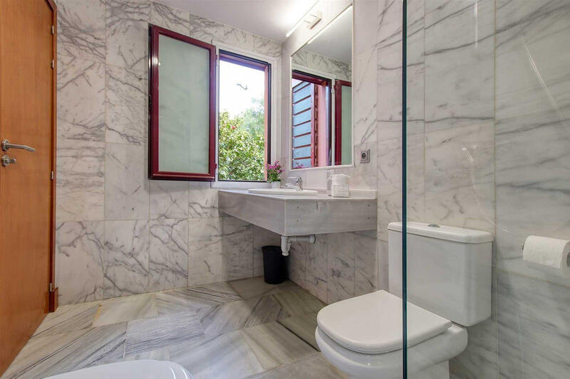 3 Schlafzimmer Villa zu verkaufen 3 Schlafzimmer Villa zu verkaufen