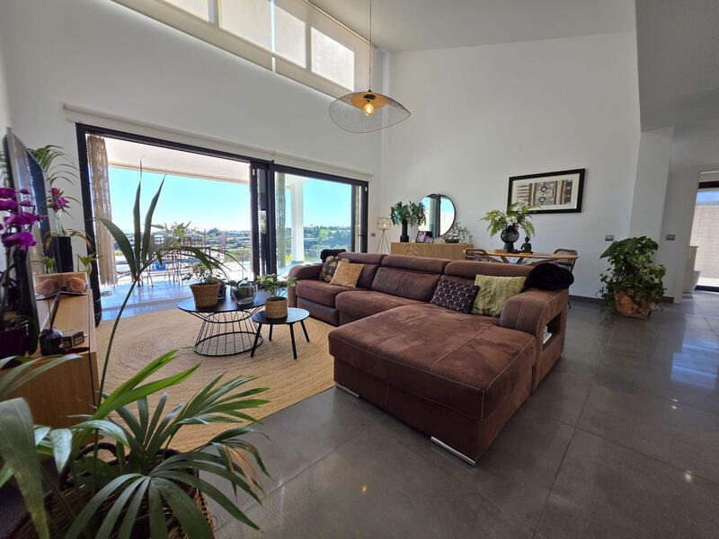 4 slaapkamer Villa Te koop