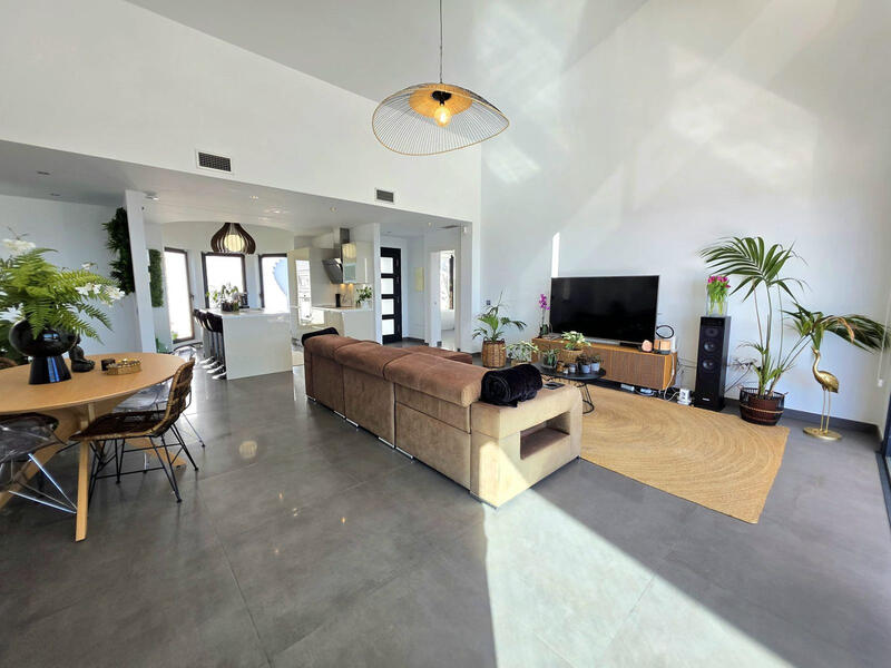 4 slaapkamer Villa Te koop