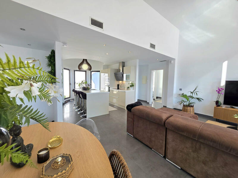 4 slaapkamer Villa Te koop